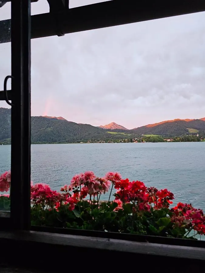 Ferienhaus Steinbacher Direkt Am Tegernsee Duitsland